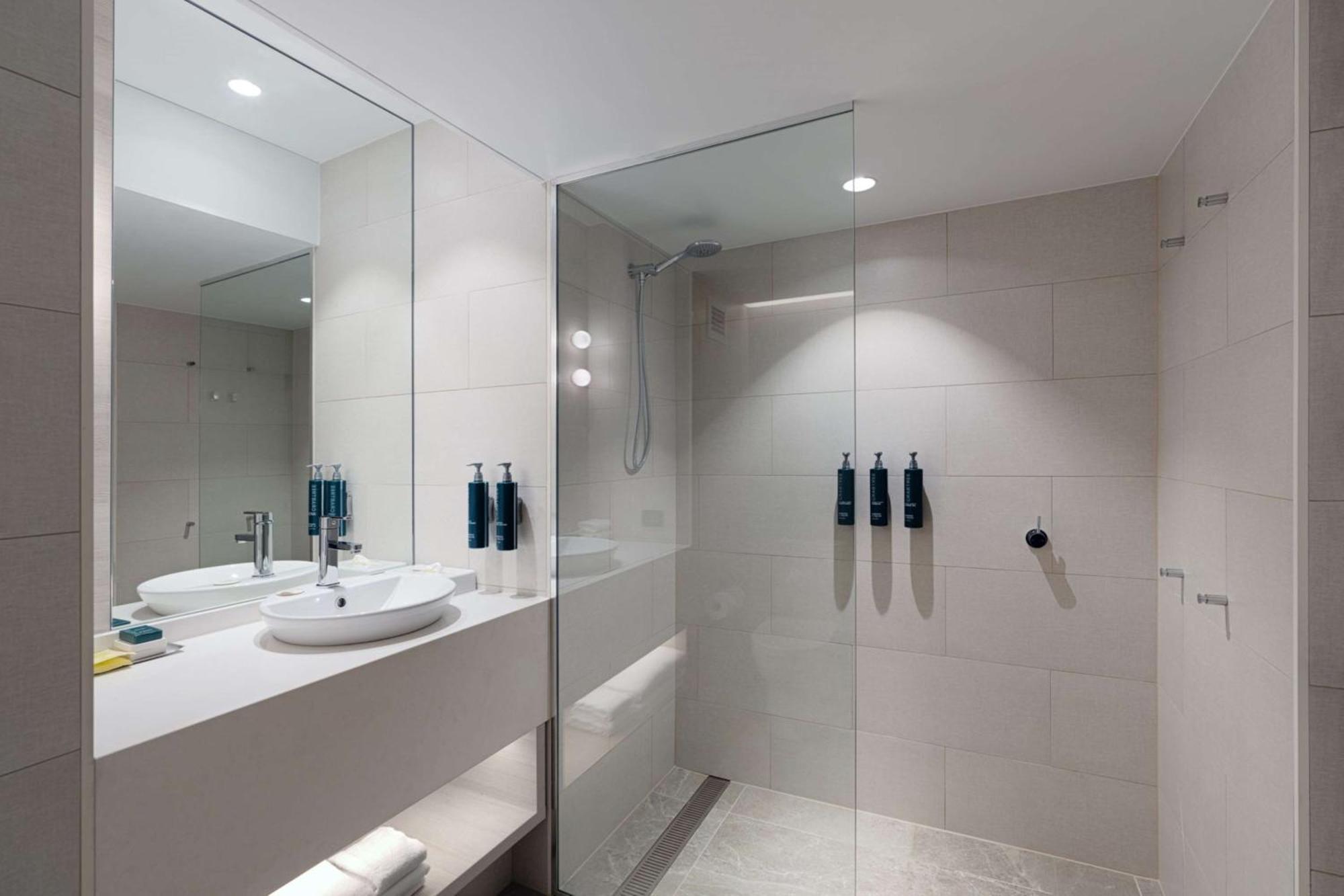 Doubletree By Hilton Esplanade Darwin Hotel Екстериор снимка