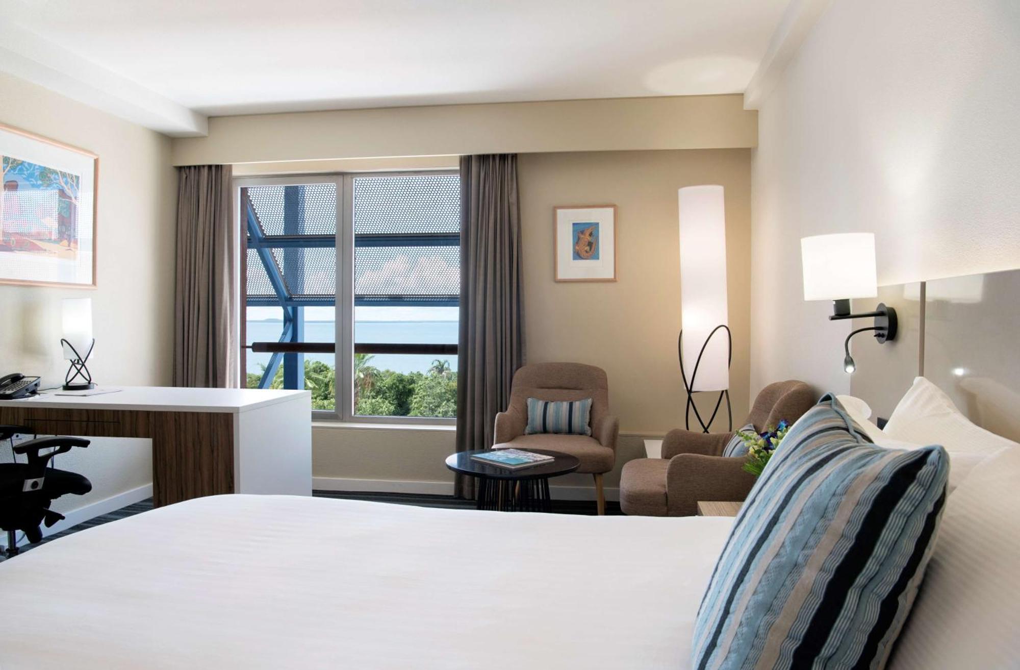 Doubletree By Hilton Esplanade Darwin Hotel Екстериор снимка