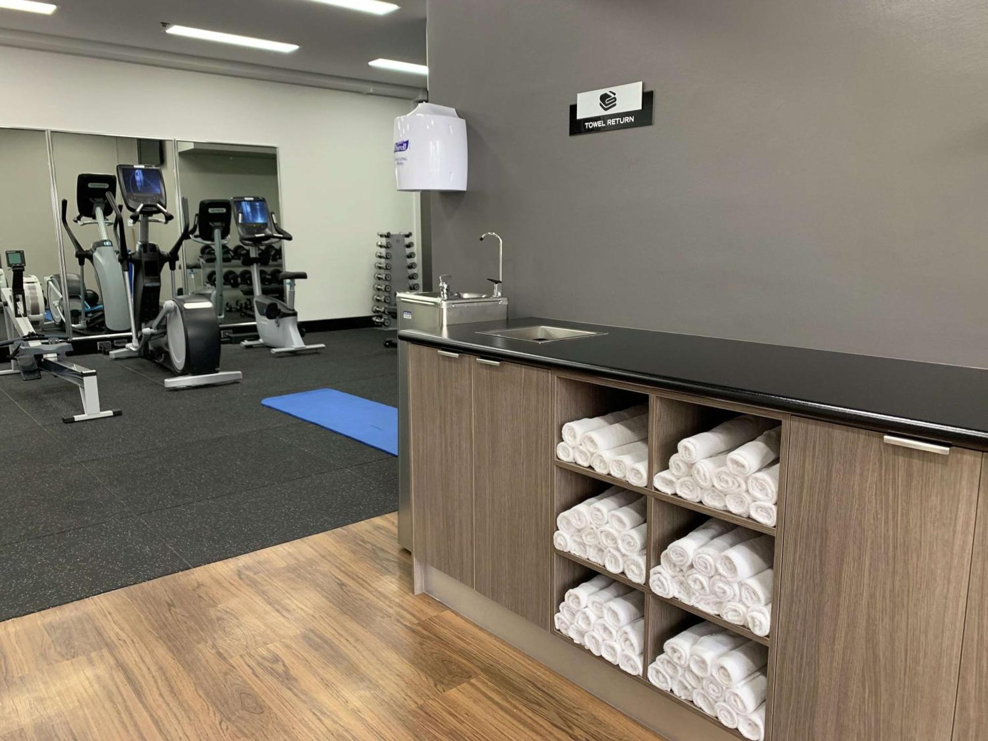 Doubletree By Hilton Esplanade Darwin Hotel Екстериор снимка