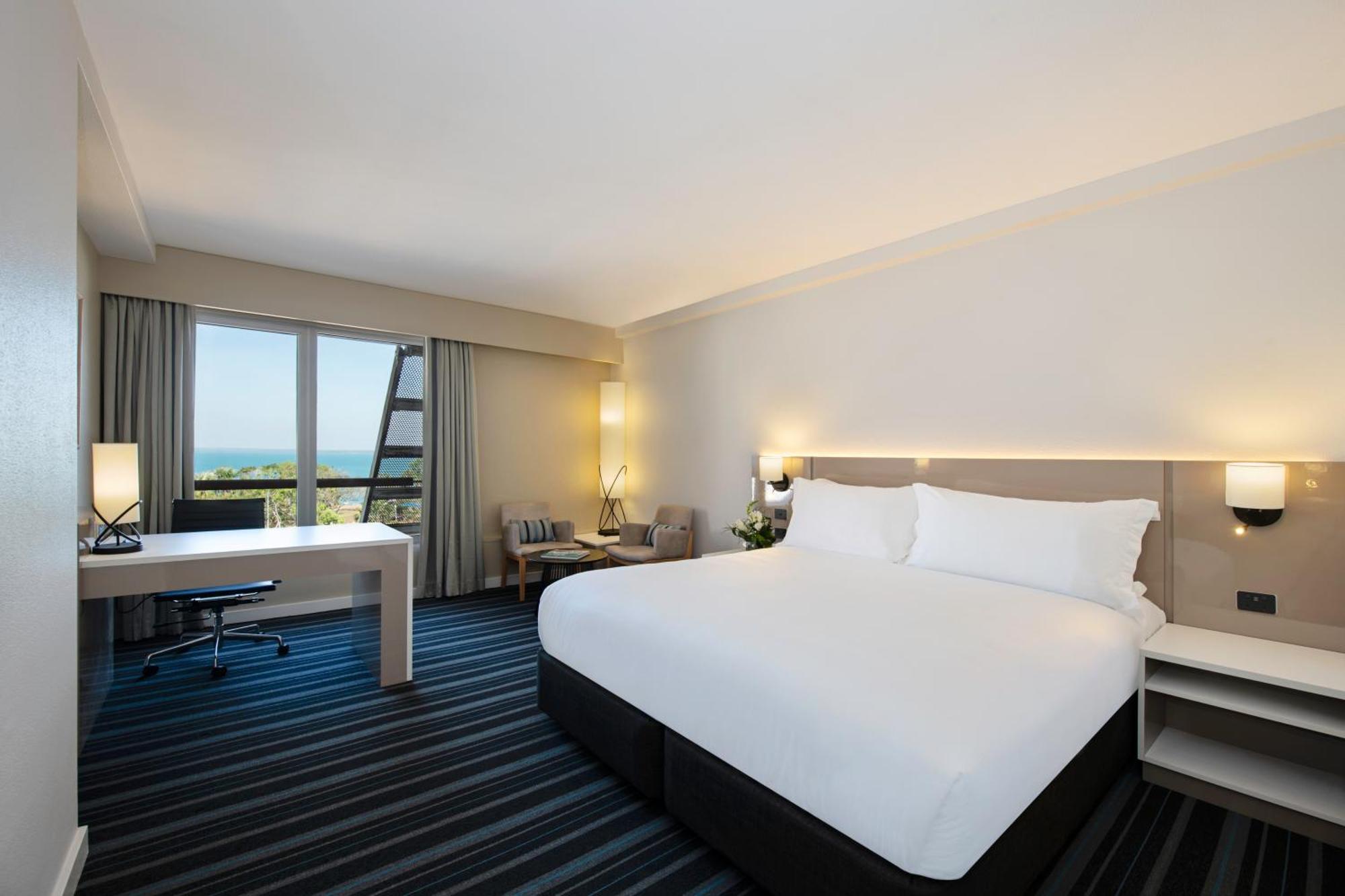 Doubletree By Hilton Esplanade Darwin Hotel Екстериор снимка