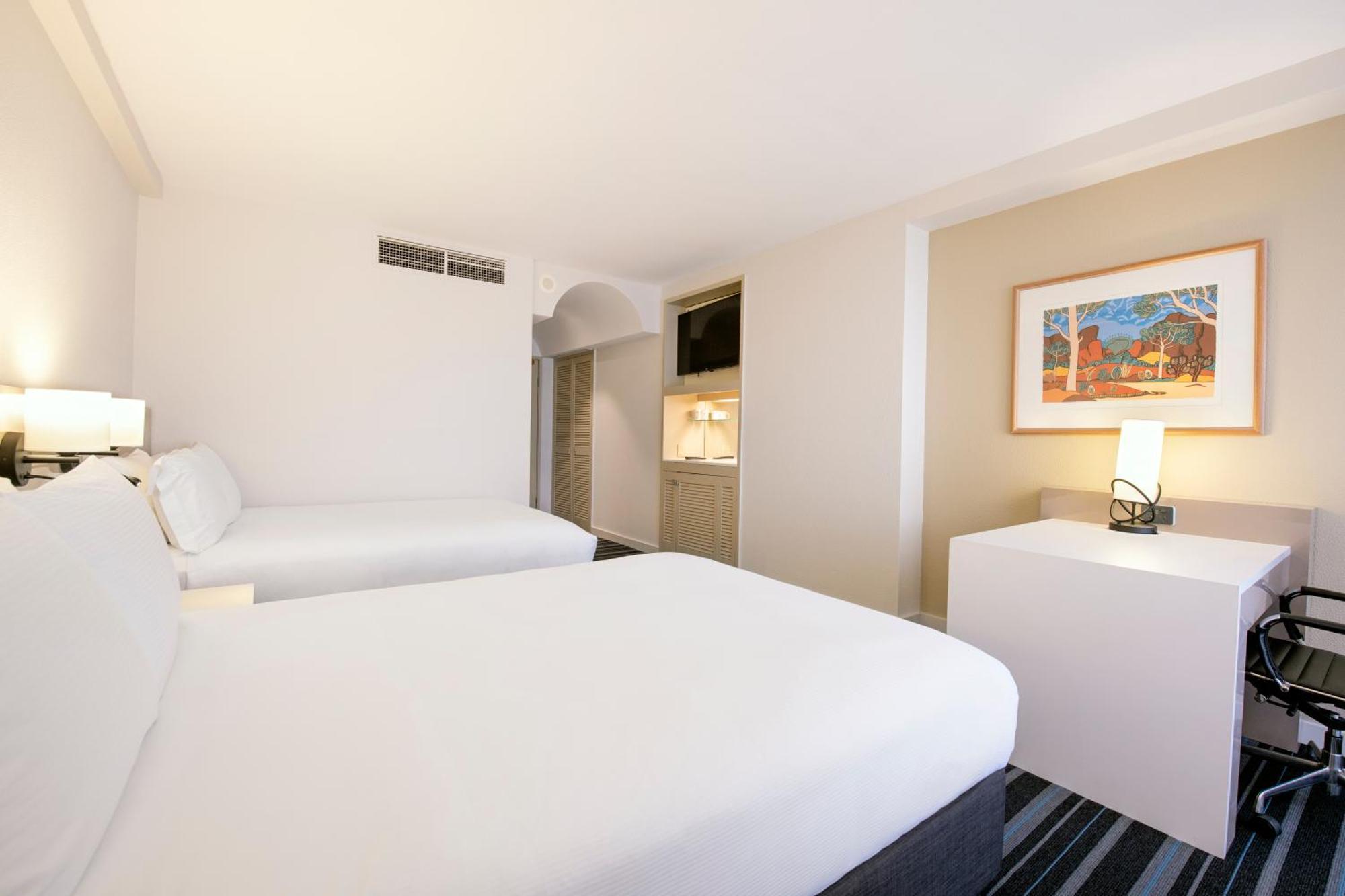 Doubletree By Hilton Esplanade Darwin Hotel Екстериор снимка