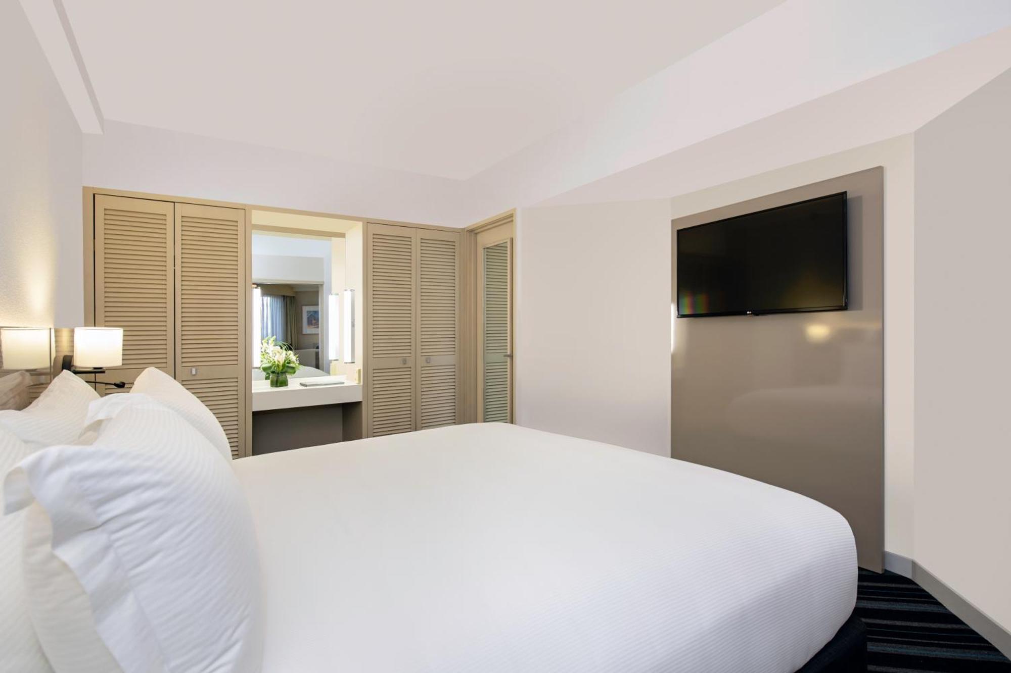Doubletree By Hilton Esplanade Darwin Hotel Екстериор снимка