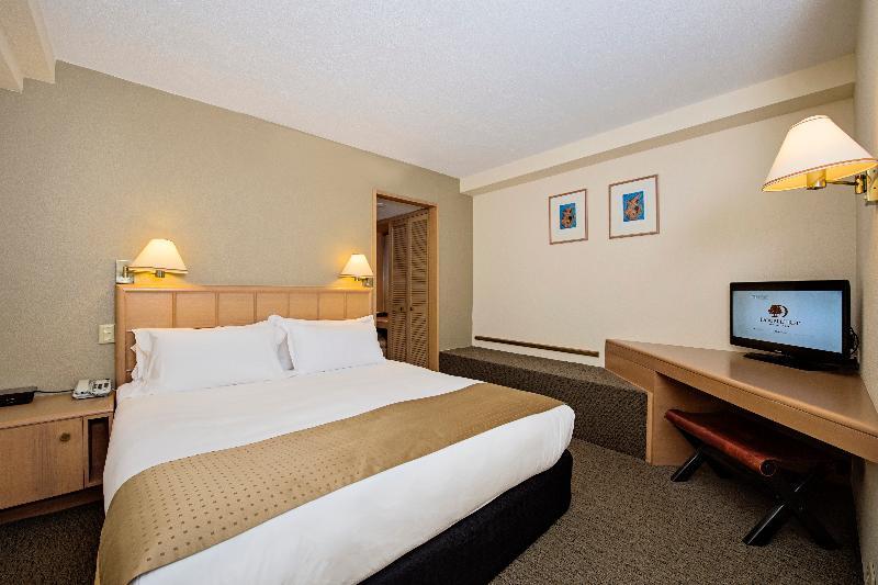 Doubletree By Hilton Esplanade Darwin Hotel Екстериор снимка