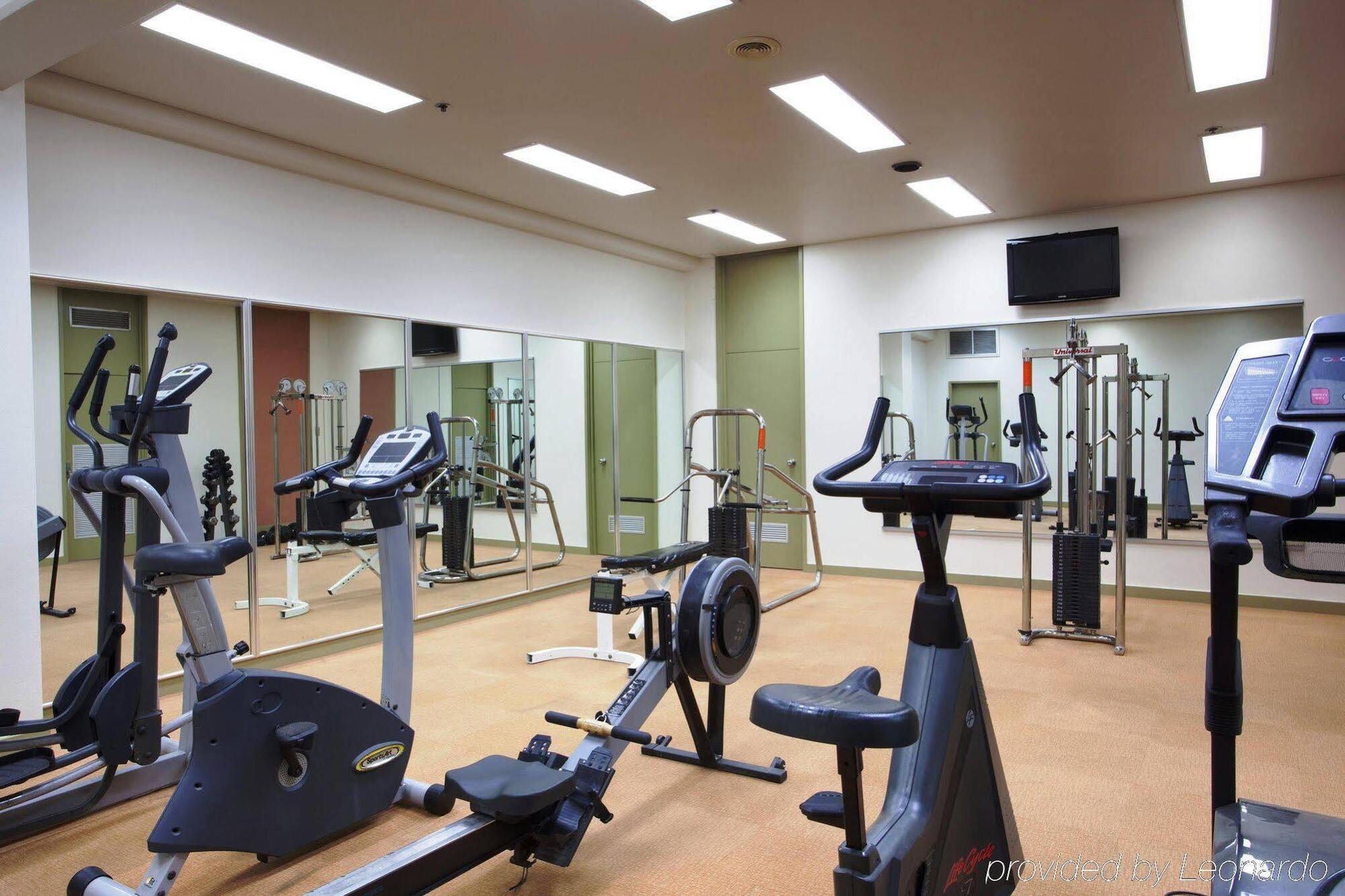 Doubletree By Hilton Esplanade Darwin Hotel Екстериор снимка
